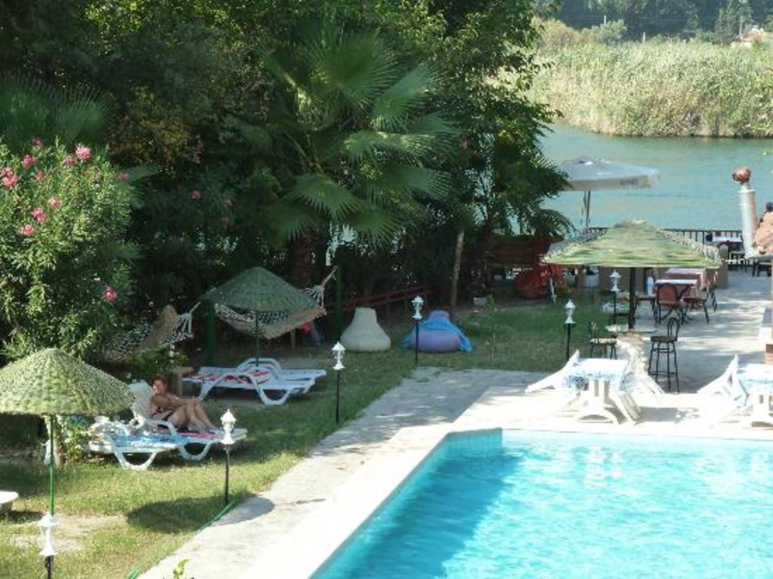 Holiday Hotel Dalyan Eksteriør billede